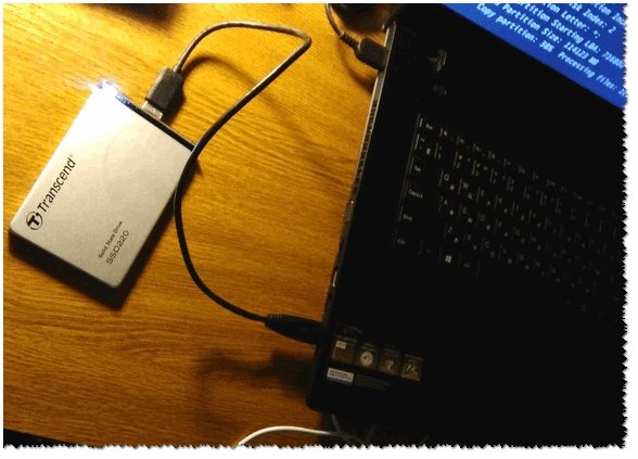 SSD nakopitel podklyuchen k noutbuku
